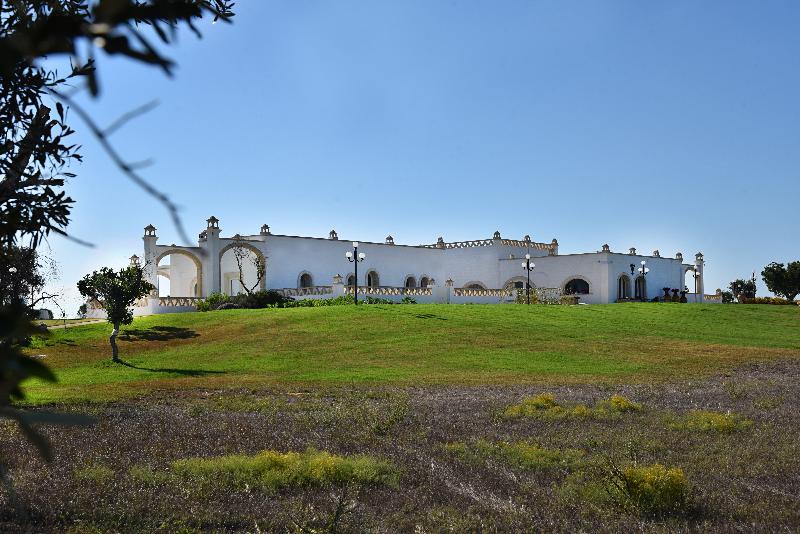 Resort & Relax Masseria Celidonia Лиццано Экстерьер фото