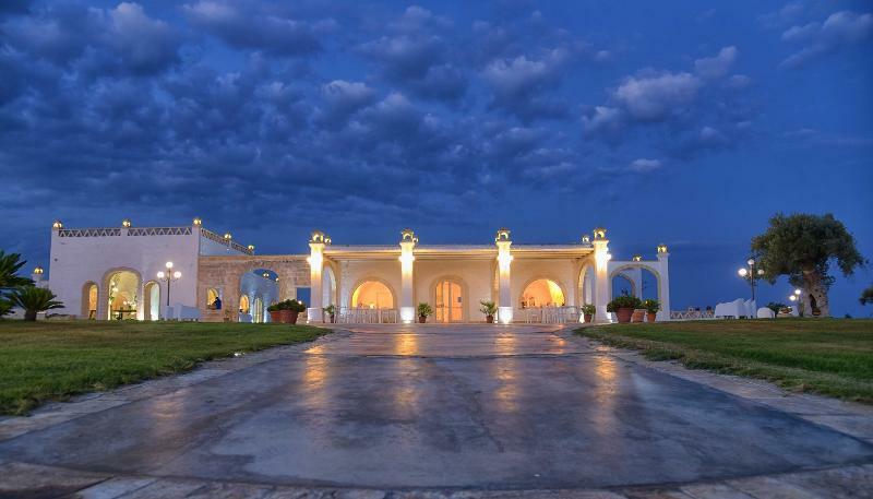 Resort & Relax Masseria Celidonia Лиццано Экстерьер фото