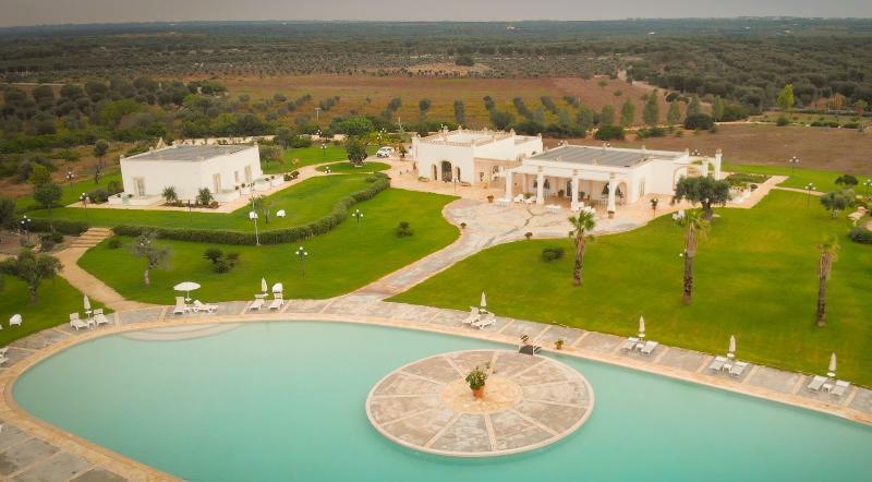 Resort & Relax Masseria Celidonia Лиццано Экстерьер фото
